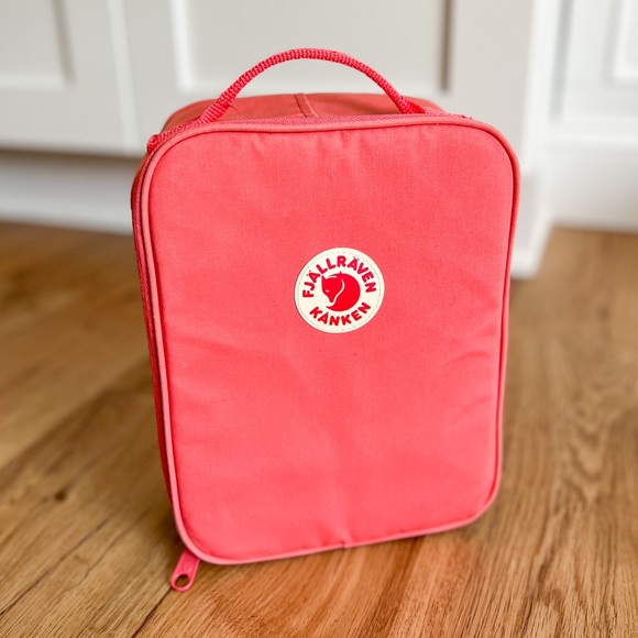 Fjallraven Handbags - Fjallraven Kanken Mini Cooler in Peach Pink